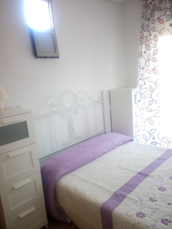 Apartamentos Espejo ลอสอัลกาซาเรส ภายนอก รูปภาพ